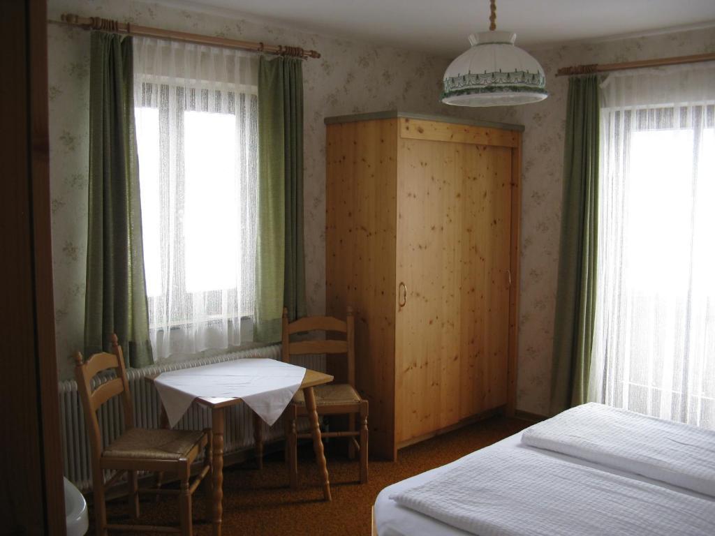 마우어테른도르프 Haus Pfarrkirchner 아파트 객실 사진